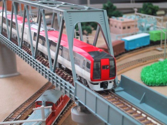 남편의 컬렉션을 팔아버린 일본 아내