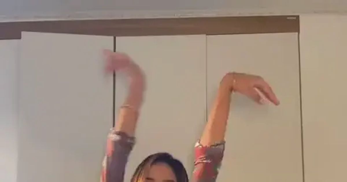 예술적인 골반 무빙 11자 복근 누나