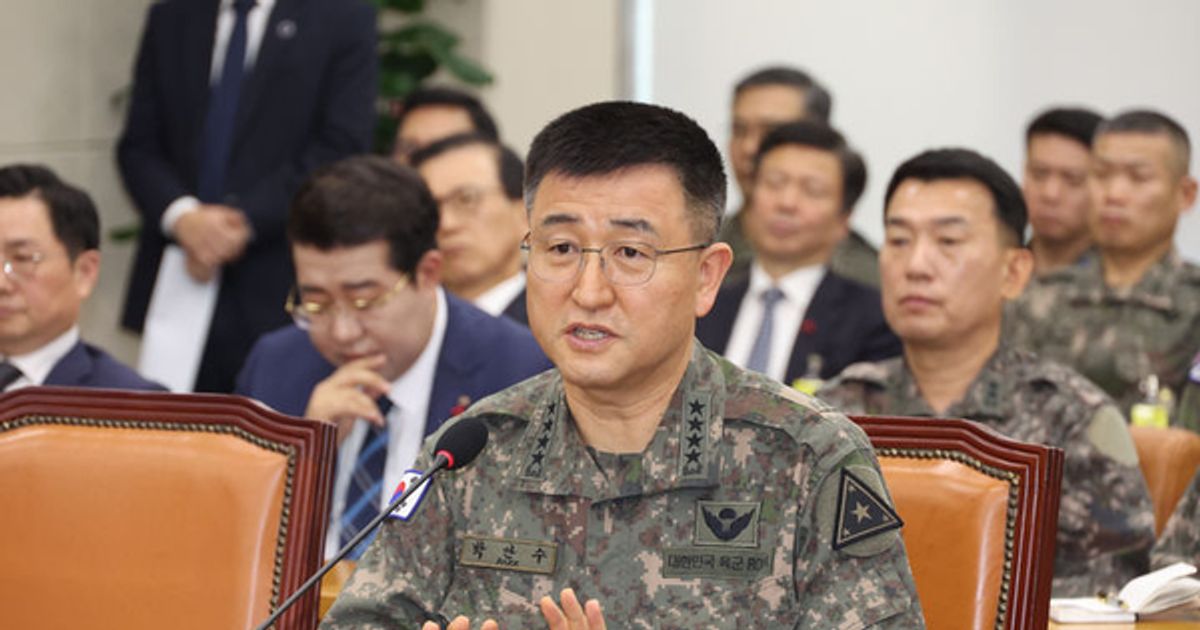 '계엄 포고령' 박안수 육군참모총장 구속영장 발부…영장 심사 포기