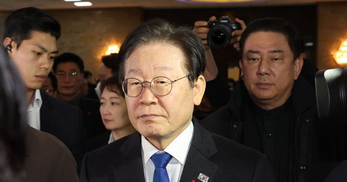 이재명 "한동훈과 윤 탄핵안 얘기 나눠…앞으로도 소통"