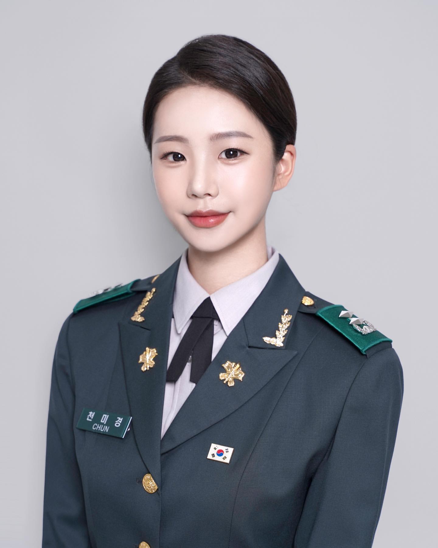 대한민국 여군 중위 클라스