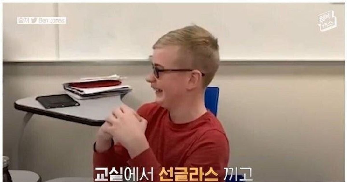 색깔을 알려주는 선생님