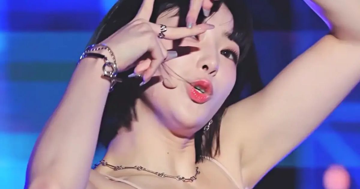 리이나 겨드랑이 .GIF