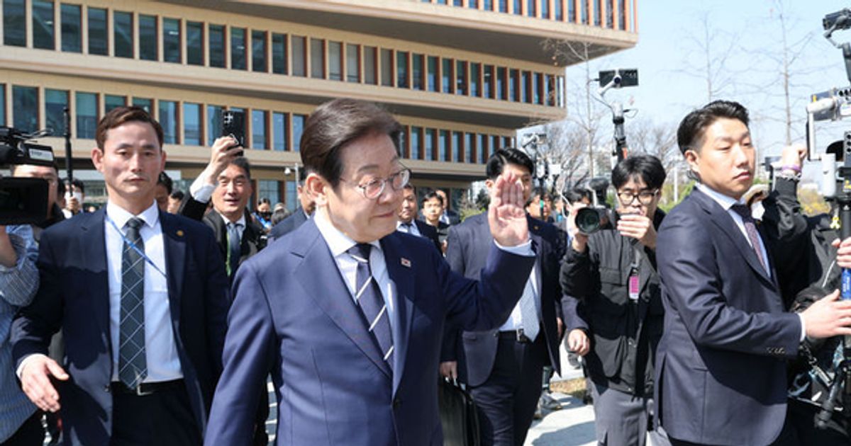 이재명 "AI 투자 100조원 시대 열 것…GPU 5만개 확보·인재양성"