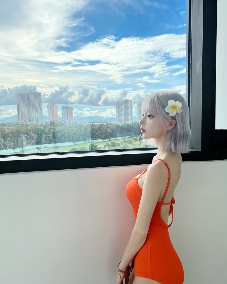 인형같은 인플루언서 오지은님